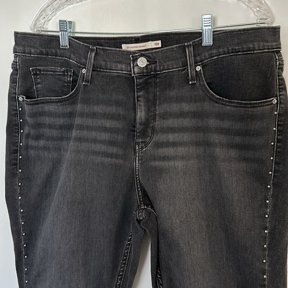 EUC Levi’s 311 Shaping Skinny Jeans - Picture 2 of 7